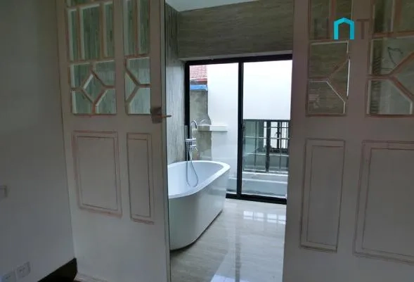No 10 Lane 300 Yongjia Road(4)