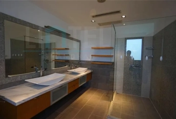 No 100 Lakeside Ville(12)