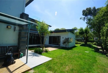 No 100 Lakeside Ville(7)