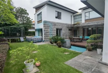No 102 Lakeside Ville(9)