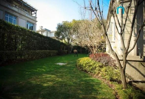 No 104 Buckingham Villa(4)