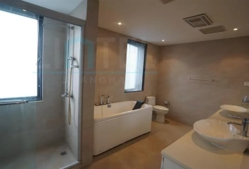 No 105 Lakeside Ville(11)