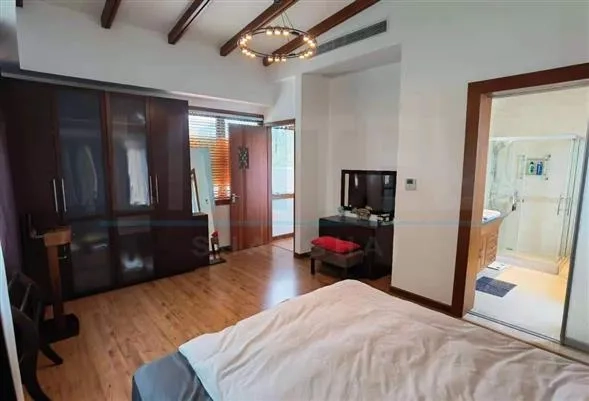 No 108 Lakeside Ville(14)