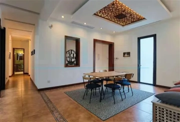 No 108 Lakeside Ville(6)