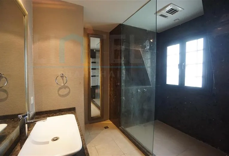 No 108 Lane 468 Wulumuqi north Road(13)