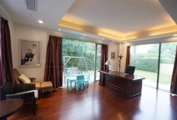 No 112 Lakeside Ville(7)