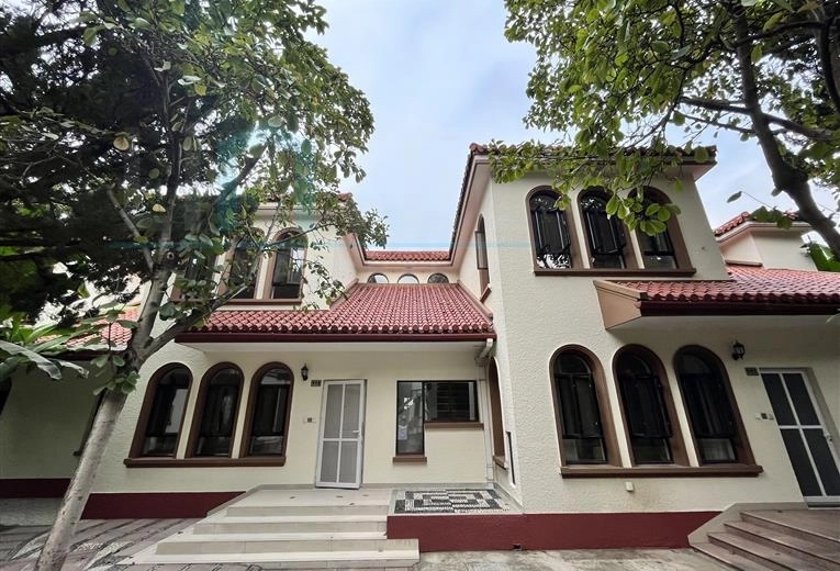 No 115 Green Valley Villa