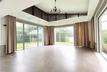 No 117 Lakeside Ville(5)