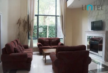 No 12 Beverly Hills(3)