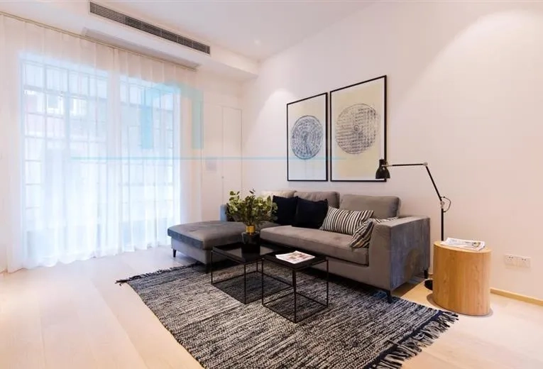 No 121 Lane 608 Yuyuan Road(2)