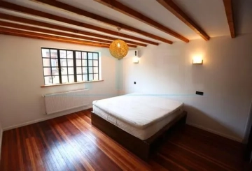 No 121B Lane 608 Yuyuan Road(8)