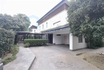 No 126 Lakeside Ville