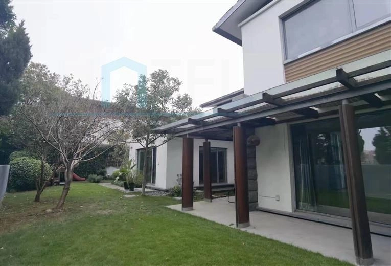 No 126 Lakeside Ville(7)