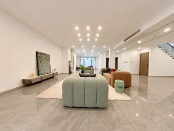 No 127 Leewah Villas(11)