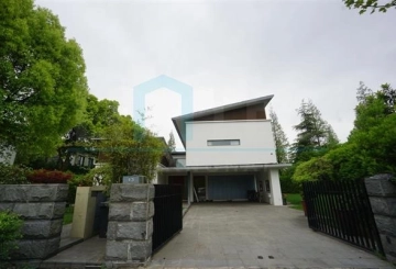 No 13 Lakeside Ville