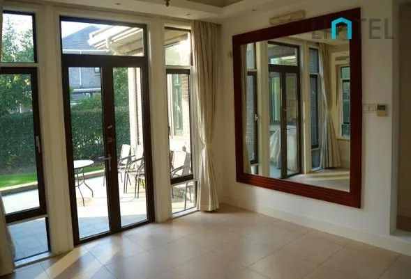 No 130 Tiziano Villa(4)