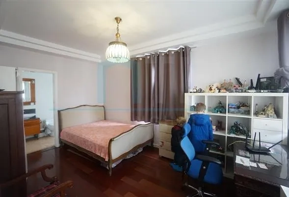 No 132 Lakeside Ville(12)
