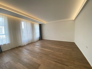 No 135 Queen's Gate(11)