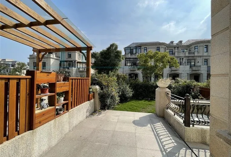 No 136 Woodfield Park(4)
