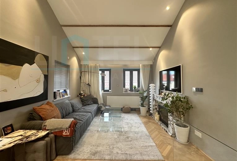 No 138 Lane 405 Zhenning Road