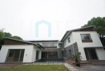 No 142 Lakeside Ville