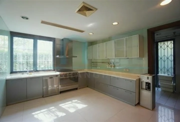 No 146 Lakeside Ville(6)