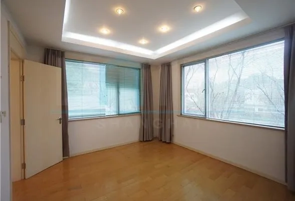 No 148 Lakeside Ville(16)