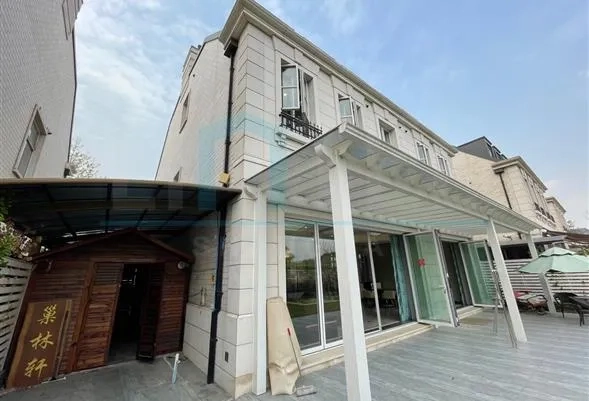 No 15 Queen's Gate(26)
