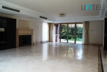 No 157 Seasons Villa(3)