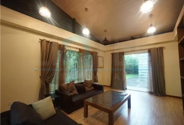 No 161 Lakeside Ville(5)