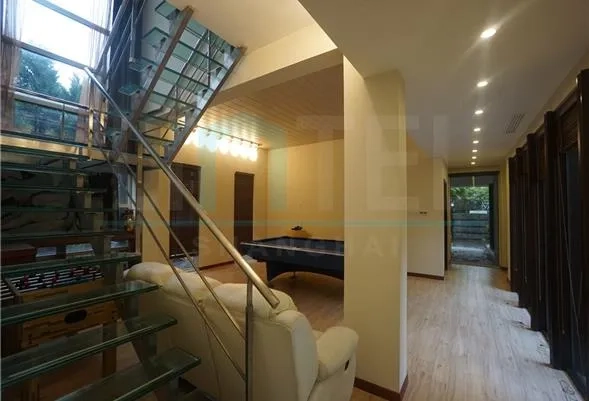 No 161 Lakeside Ville(6)