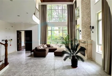 No 161 Violet Country Villa