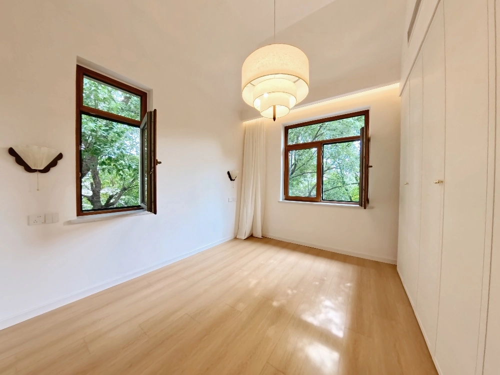 No 175 Jiushi West Suburb Villa(15)