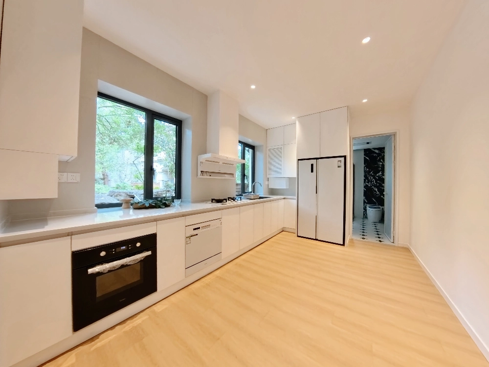 No 175 Jiushi West Suburb Villa(4)