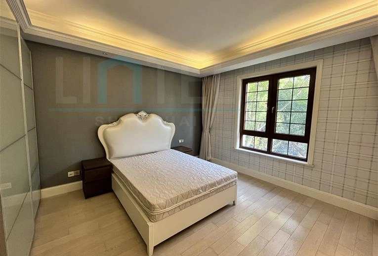 No 175 Le Chambord(20)