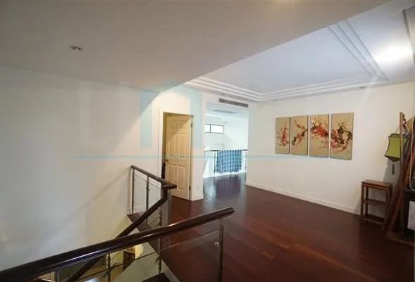 No 18 Modern Villa(19)