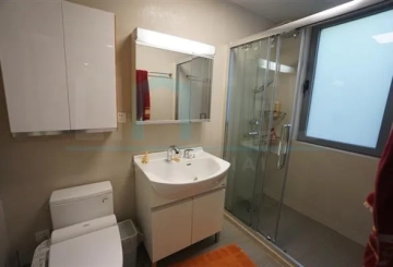 No 185 Lakeside Ville(14)