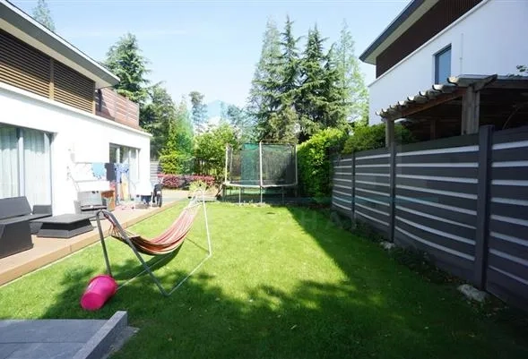 No 185 Lakeside Ville(4)