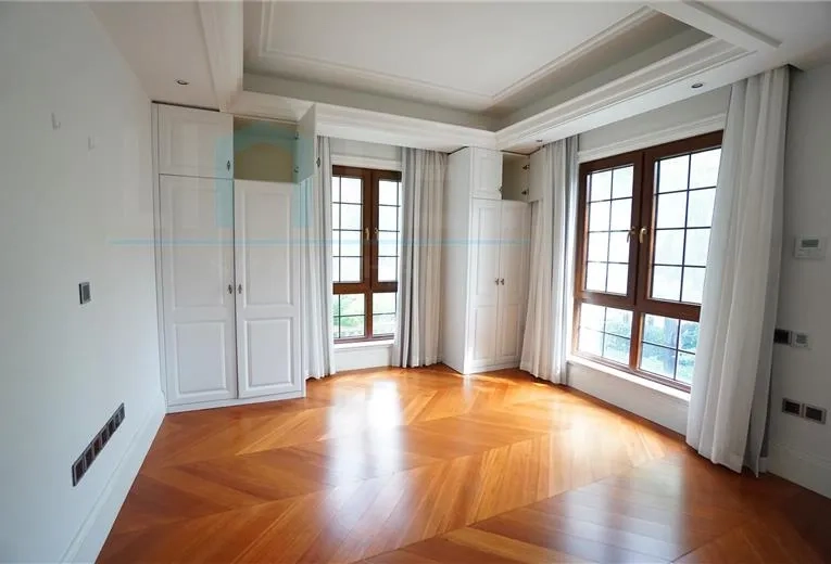 No 185 Le Chambord(20)