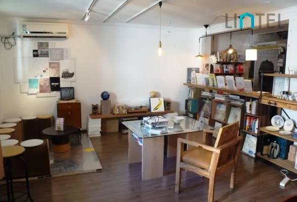 No 191 Yongkang Road(2)