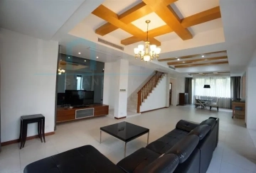 No 195 Villa Riviera(2)