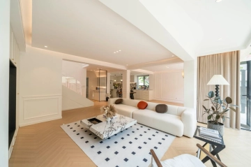 No 2 Jiushi West Suburb Garden(2)