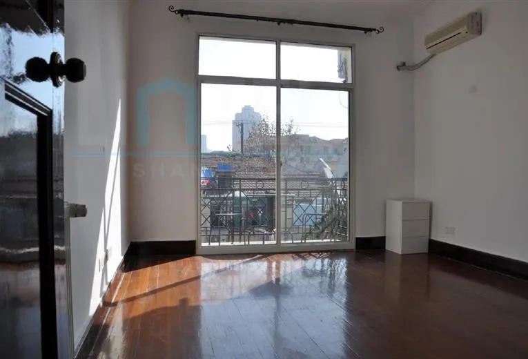No 2 Lane 142 Yongkang Road(4)