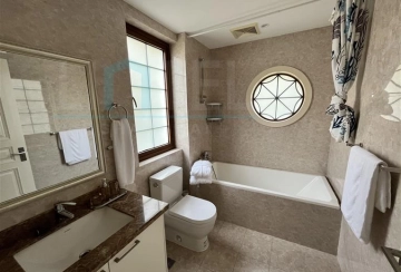No 205 Le Chambord(18)