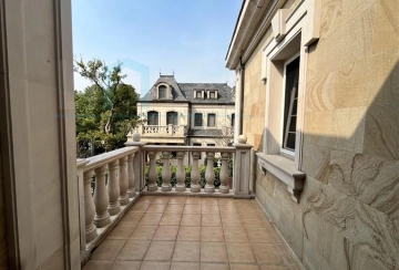 No 205 Le Chambord(8)