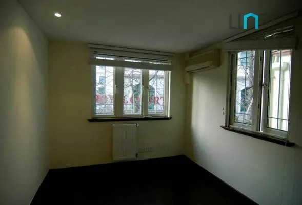No 21 Lane 606 Huaihai middle Road(10)