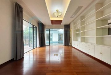 No 210 Lakeside Ville(8)
