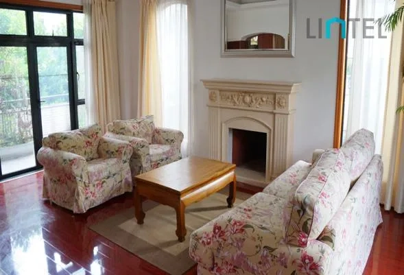 No 212 Hongqiao Golf Villa