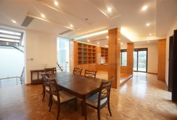 No 212 Lakeside Ville(5)