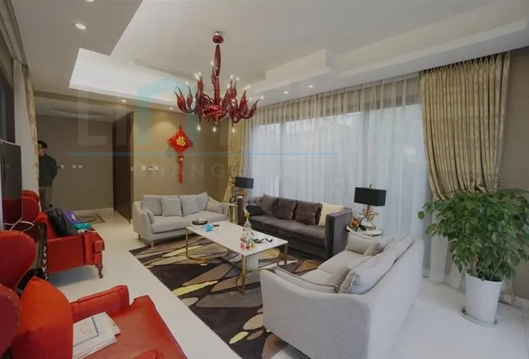 No 215 Lakeside Ville(3)